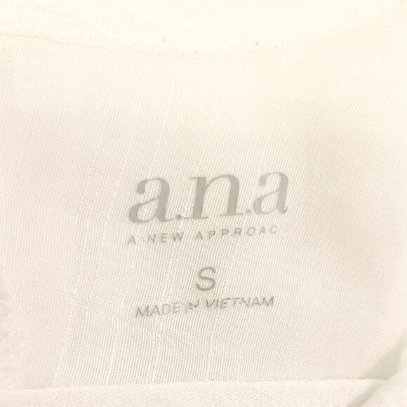 a.n.a. White Surplice 3/4 Sleeve Blouse - Picture 5 of 6
